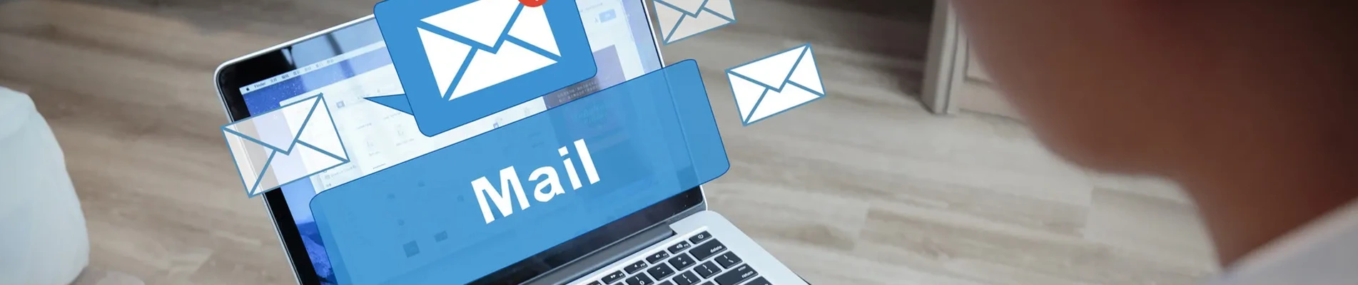 අපව අමතන්න